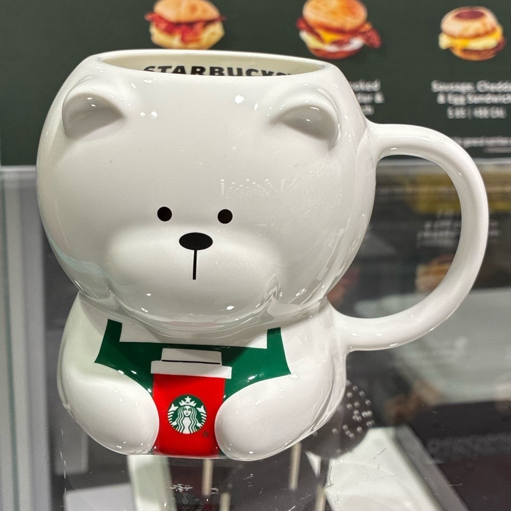 🎄 NWT 2025 Starbucks Bearista 12oz Ceramic Mug